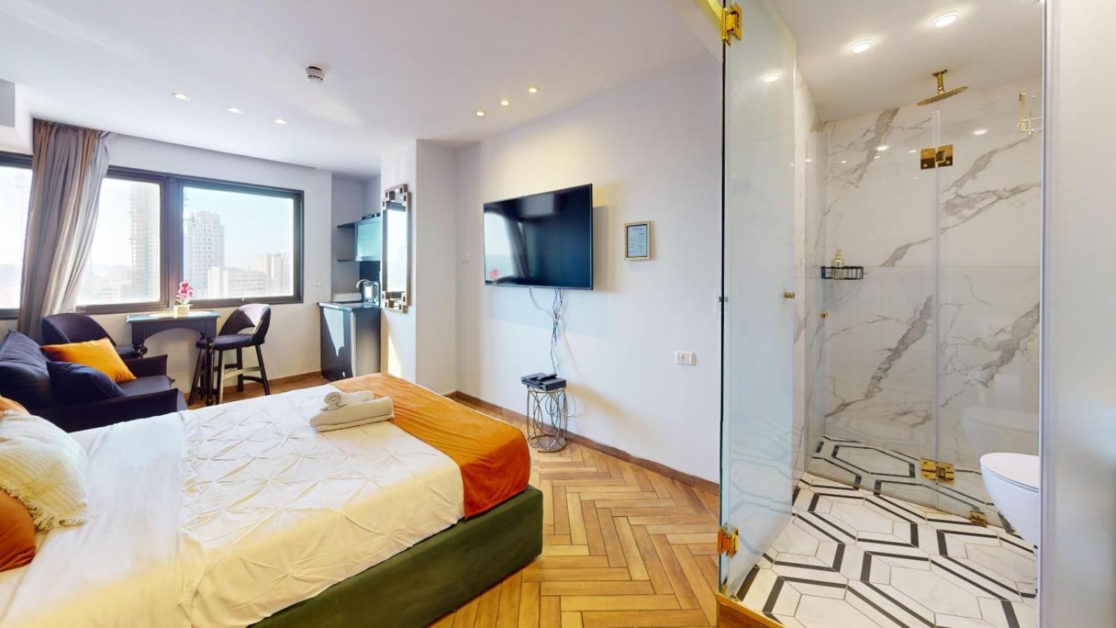 Perla Low-cost